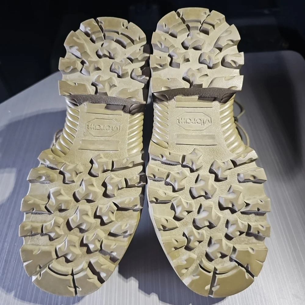 BELLEVILLE HKR/990‎ Size 6.0W Military Boots Tan Vibram Sole Excellent PreOwned